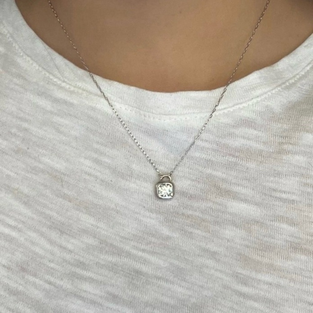 Old mine cut necklace